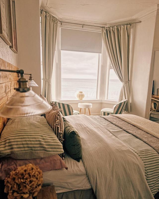 Mor Heli Guest House Крикийт Екстериор снимка