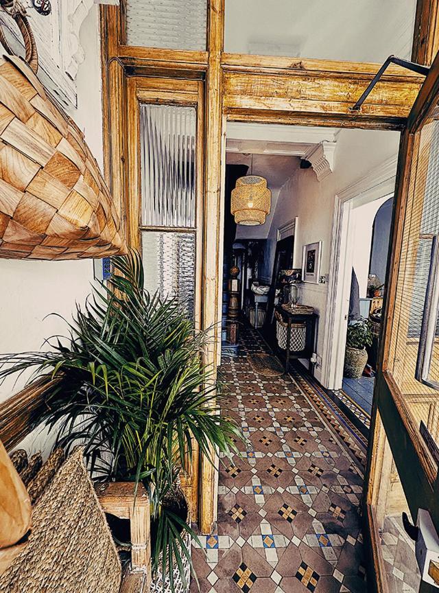 Mor Heli Guest House Крикийт Екстериор снимка